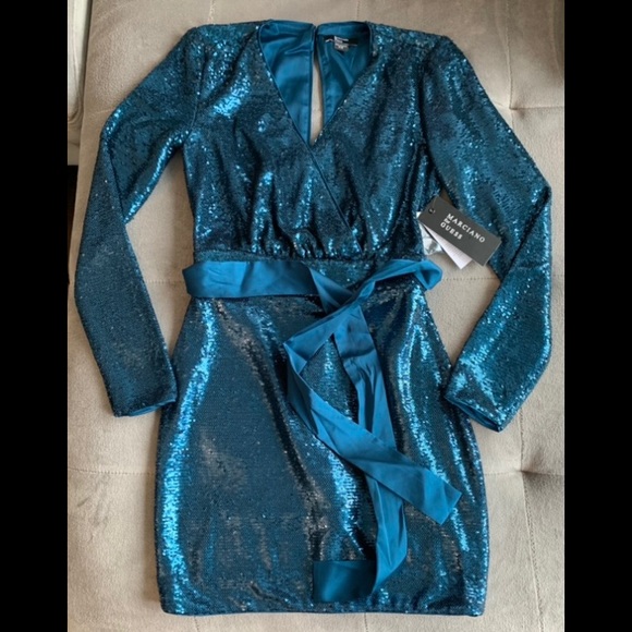 NWT✨ MARCIANO Alexi Sequin Wrap Dress - Picture 2 of 13